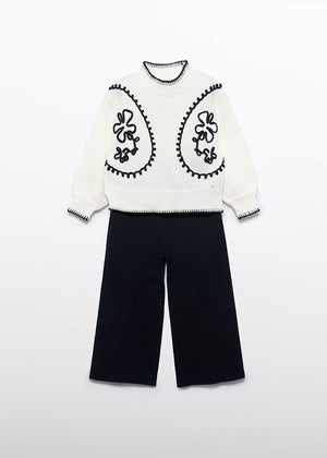 Compleu fete tricot alb negru cu broderie si pantaloni lungi 5-10 ani
